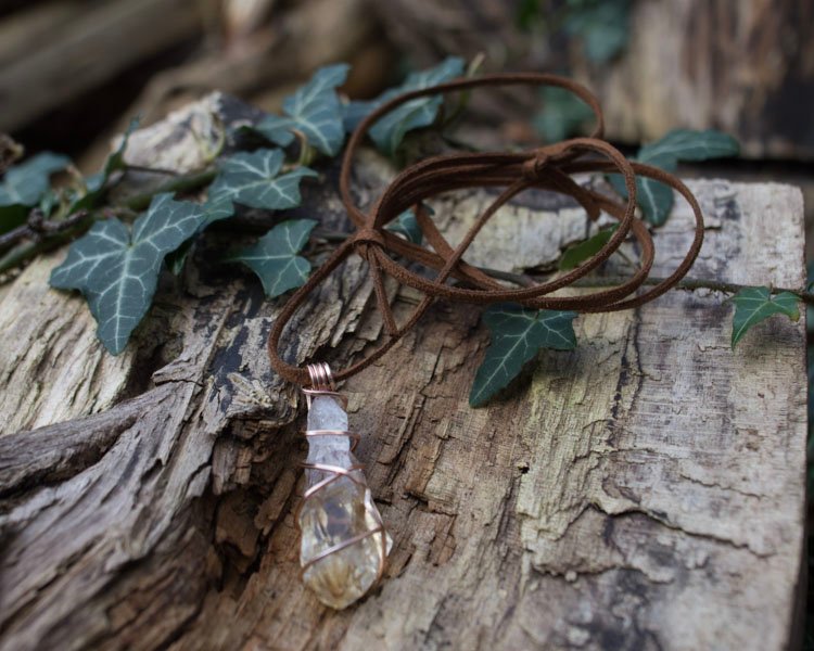 Citrine pendant necklace | Terra Spirit | Spiritual | Laser cut | Handcrafted