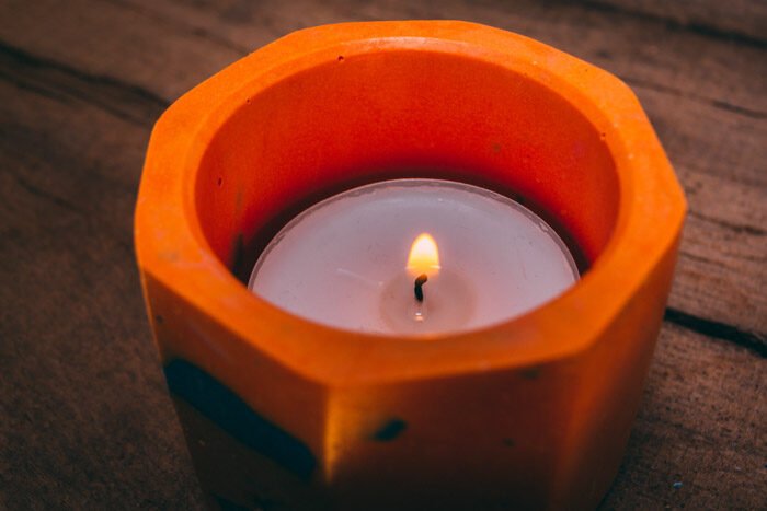jesmonite tealight
