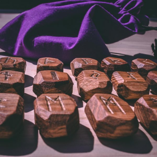 Runes purple bag